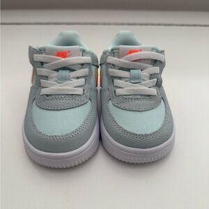 Nike Air Force 1 Low Size 5c